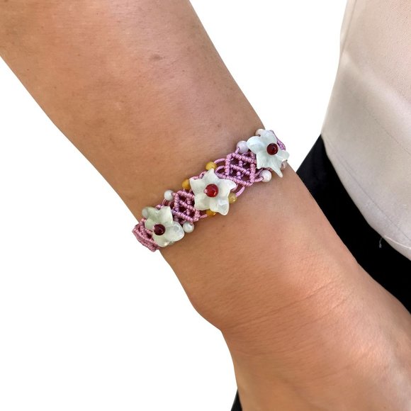 Exhilarating Breath of Heaven Flower Handmade Jade Bracelet - Picture 4 of 4